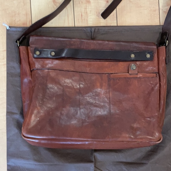Chiarugi Old Tuscany Leather Messenger Bag WT - Picture 4 of 15